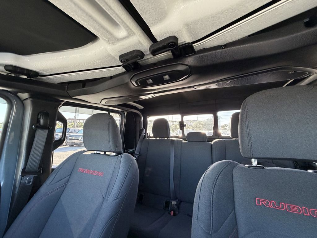 Used 2024 Jeep Gladiator Rubicon AWD/4WD image 33