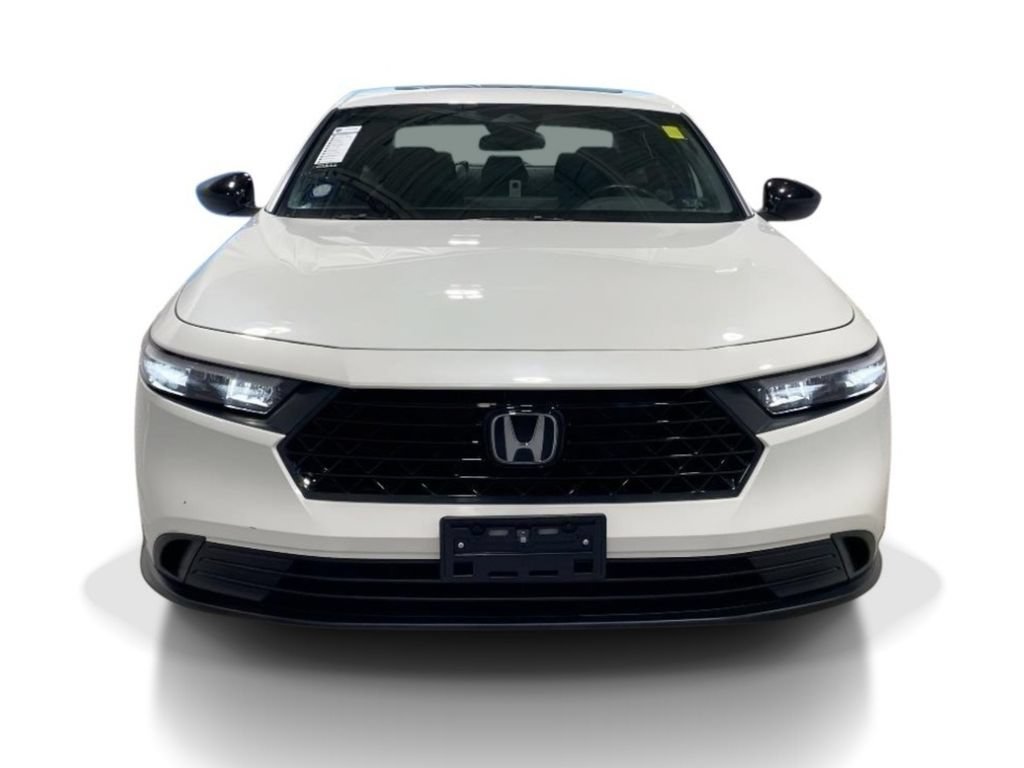 Used 2024 Honda Accord Sport image 3