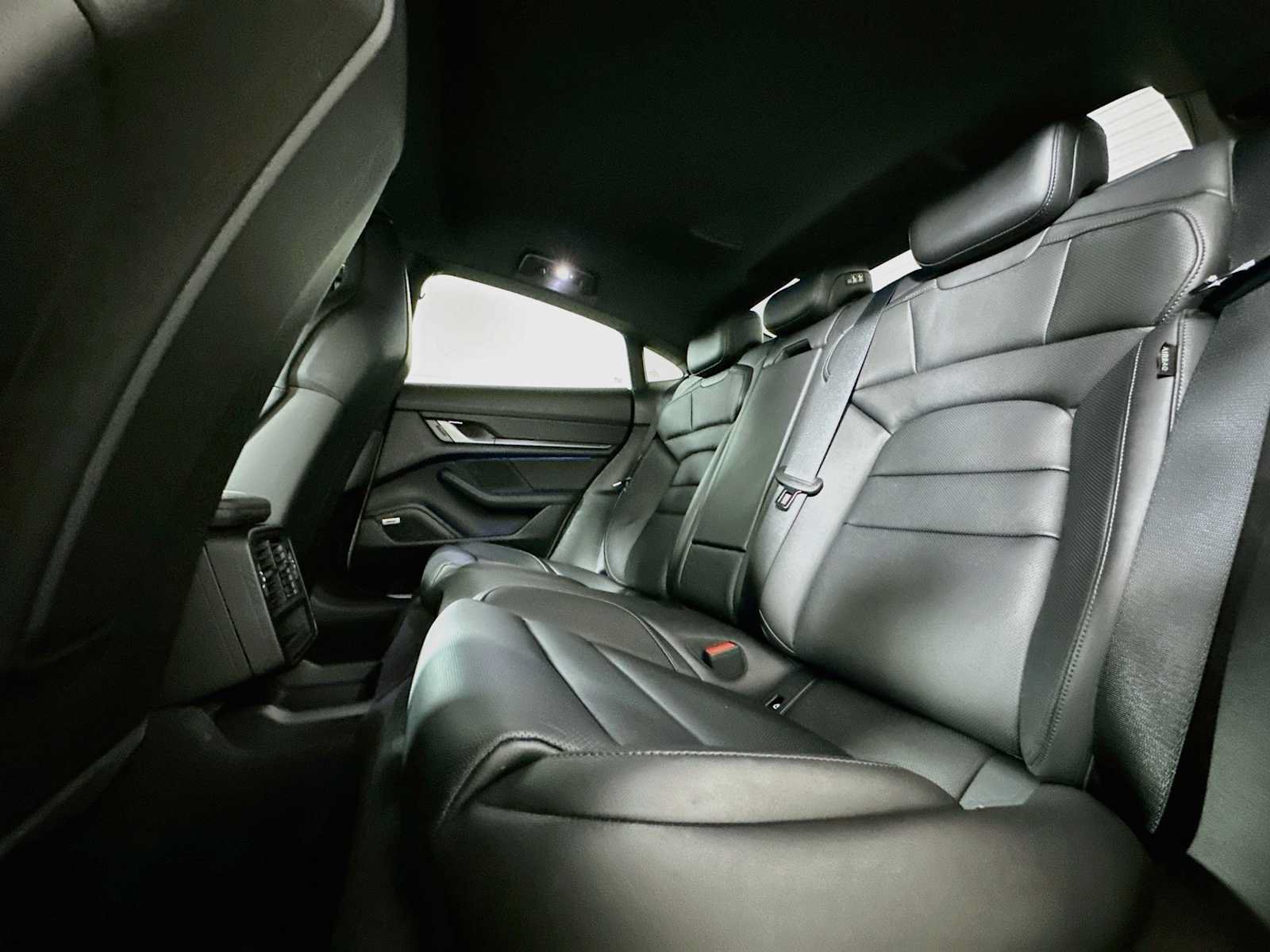 Certified 2025 Porsche Taycan RWD image 21