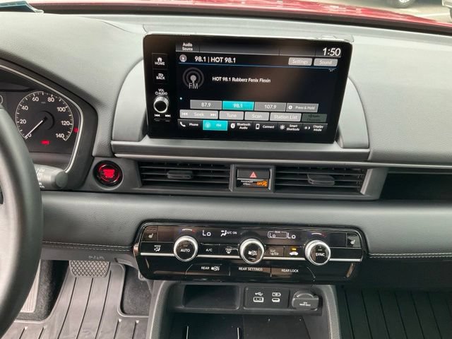 Used 2025 Honda Pilot EX-L image 13