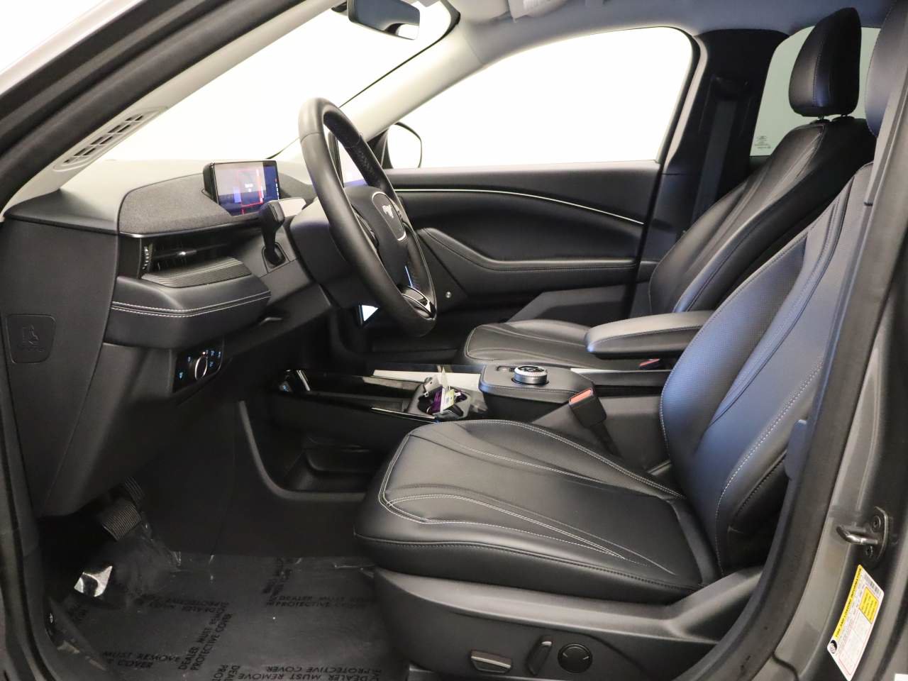 Used 2023 Ford Mustang Mach-E Premium RWD image 17