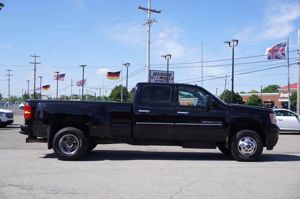 Used 2014 GMC Sierra 3500 Denali w/ Snow Plow Prep Package AWD/4WD image 8