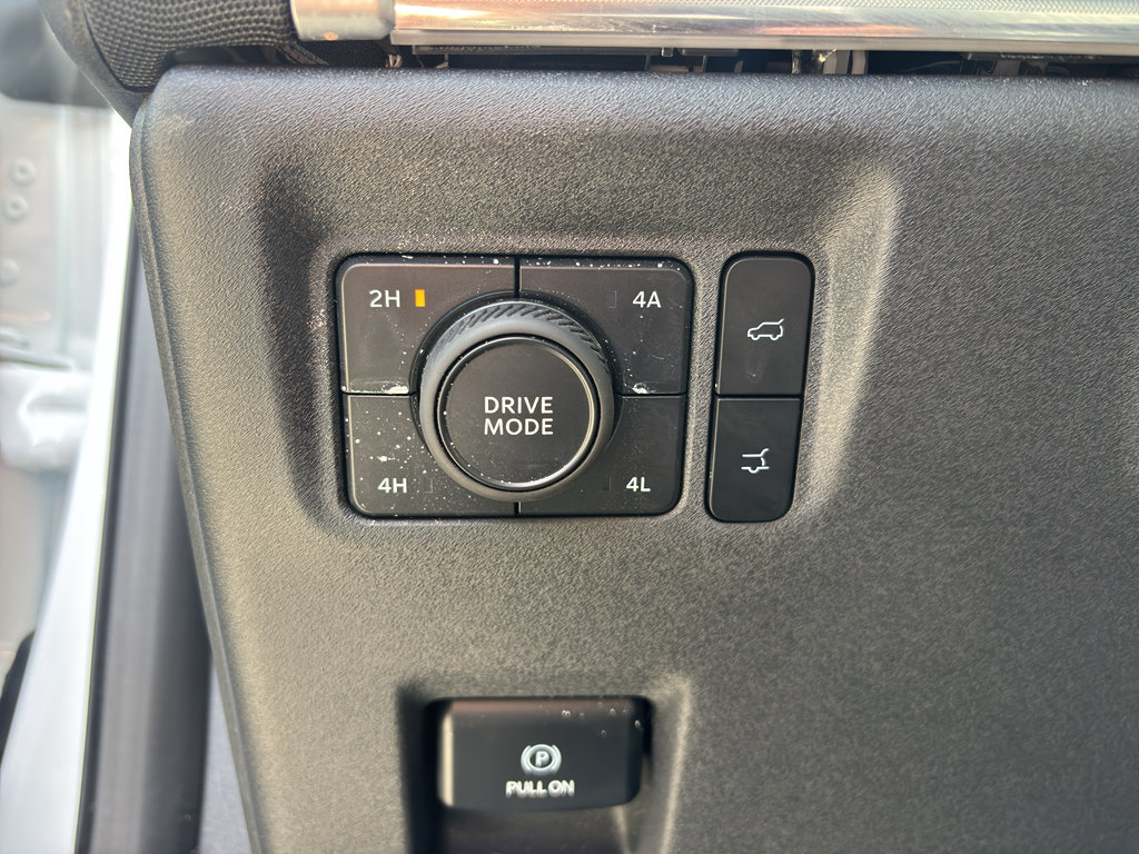 Used 2025 Ford Expedition Max Platinum AWD/4WD image 16