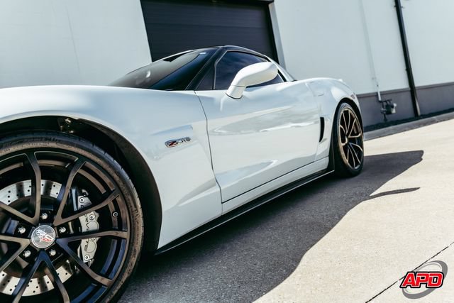 Used 2013 Chevrolet Corvette Z06 w/ 3LZ Preferred Equipment Group RWD image 31