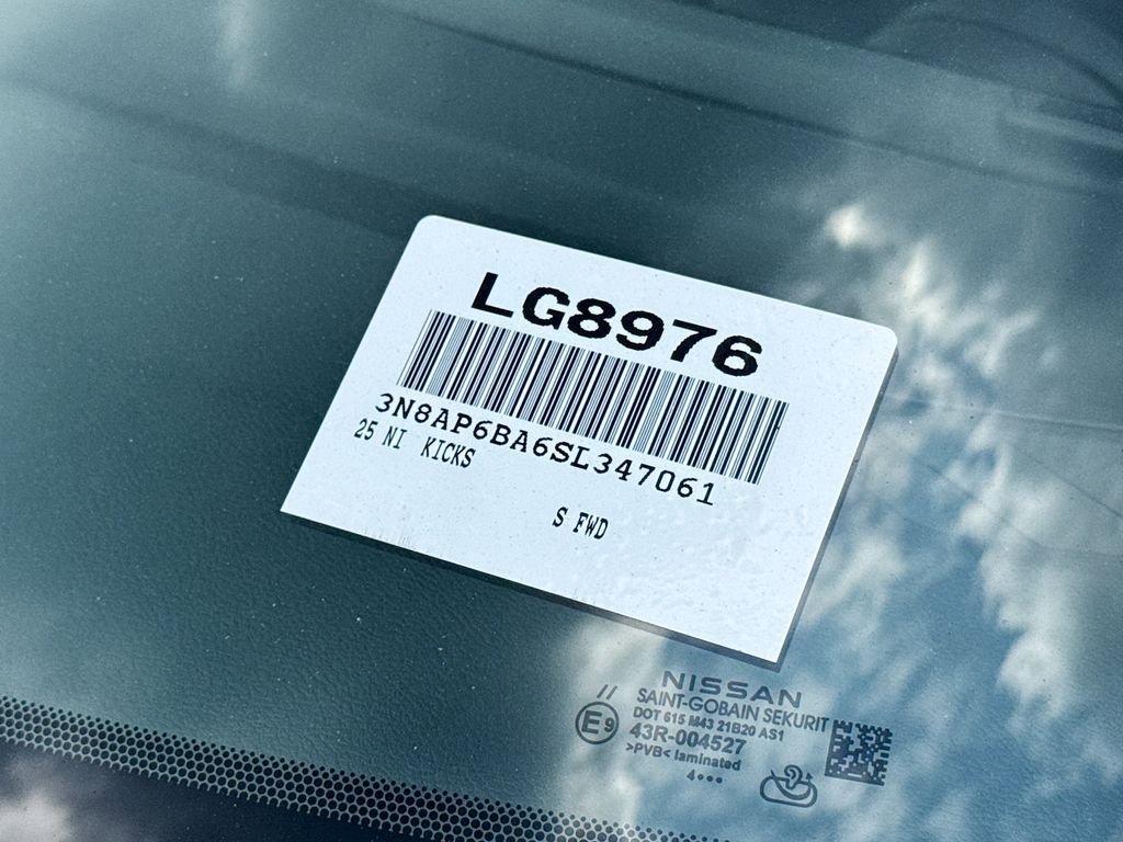 Used 2025 Nissan Kicks S FWD image 16