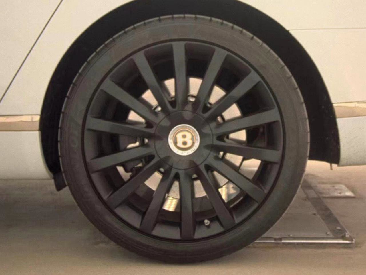 Used 2019 Bentley Mulsanne image 12