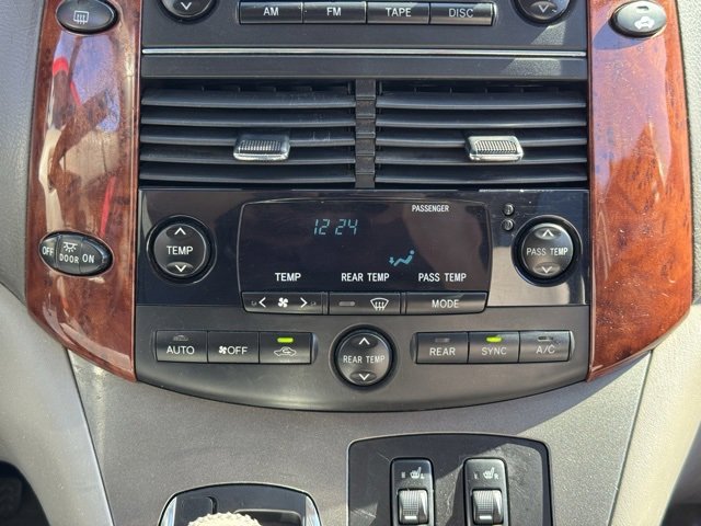 Used 2005 Toyota Sienna XLE image 4