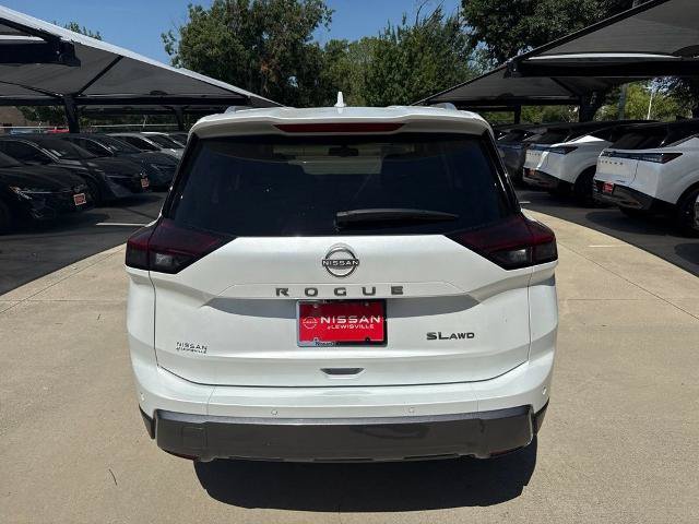 Certified 2024 Nissan Rogue SL AWD/4WD image 10