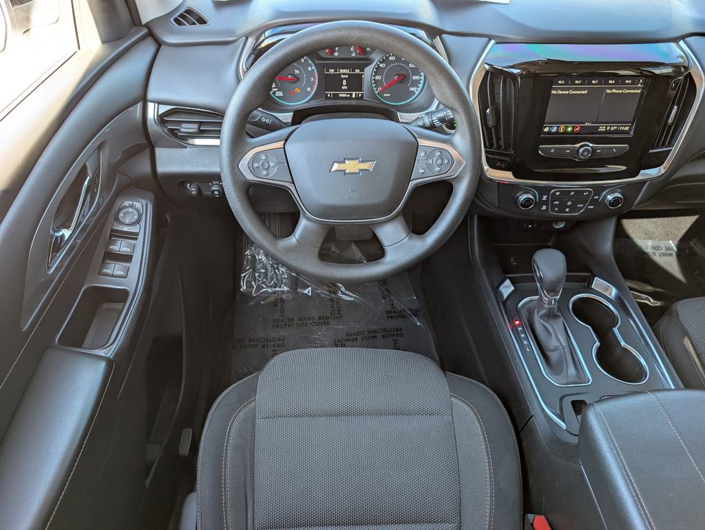 Used 2021 Chevrolet Traverse LS image 24