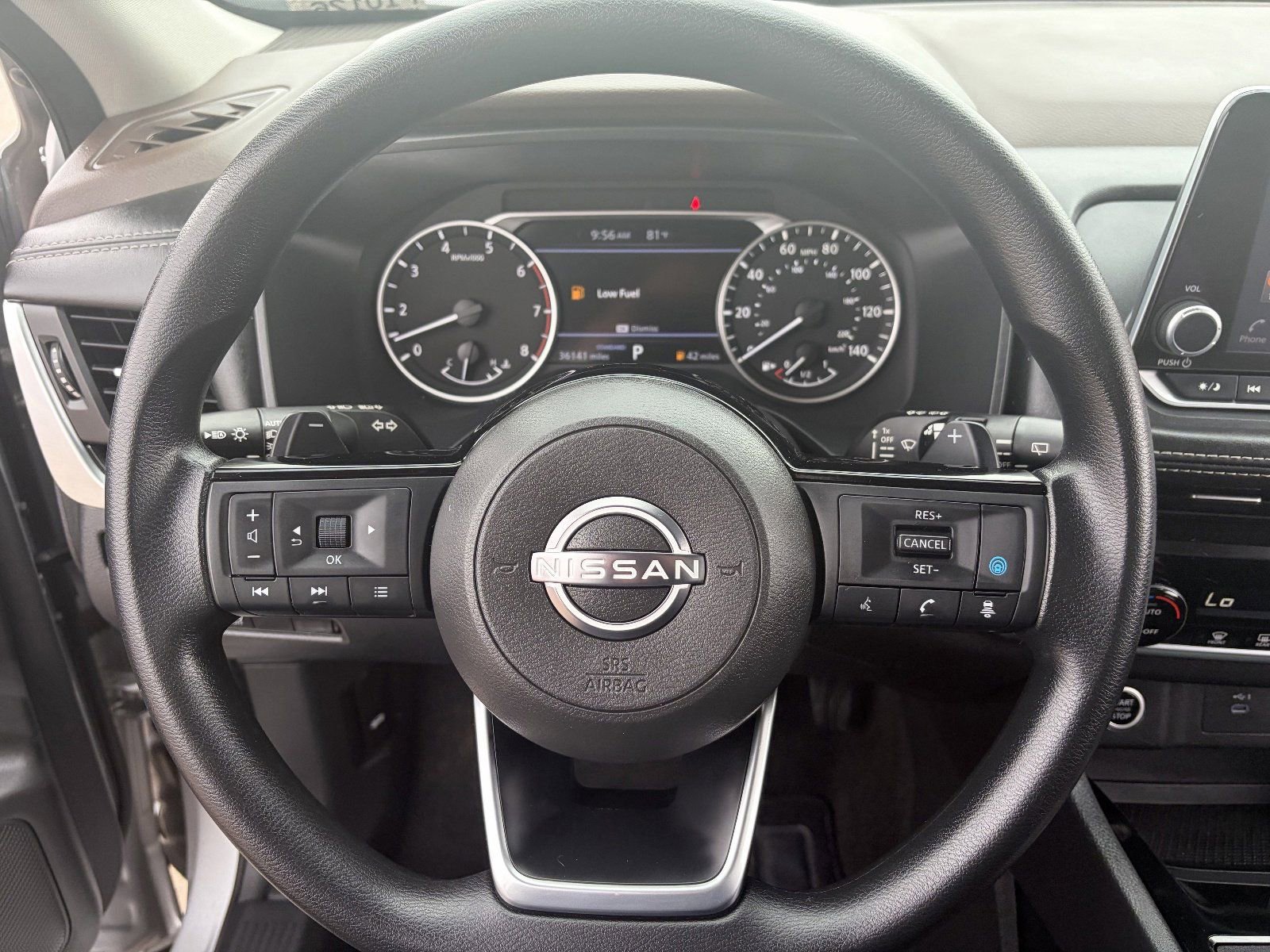 Certified 2023 Nissan Rogue SV image 24