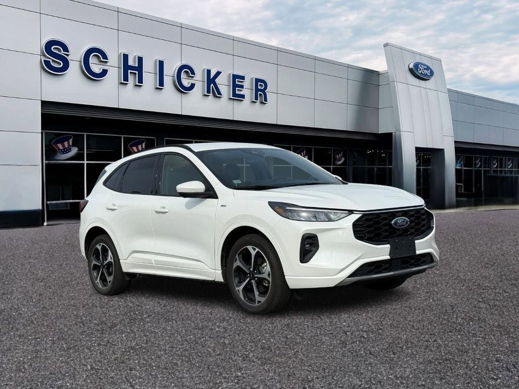 Certified 2023 Ford Escape ST-Line Select w/ Tech Pack #2 AWD/4WD image 1
