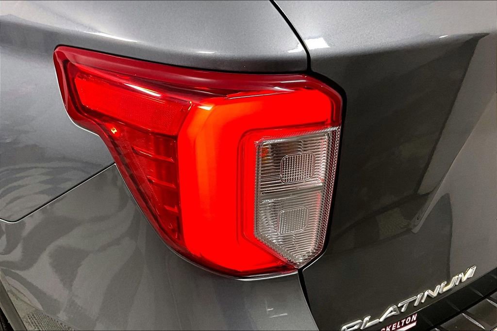 Used 2021 Ford Explorer Platinum w/ Equipment Group 601A image 30