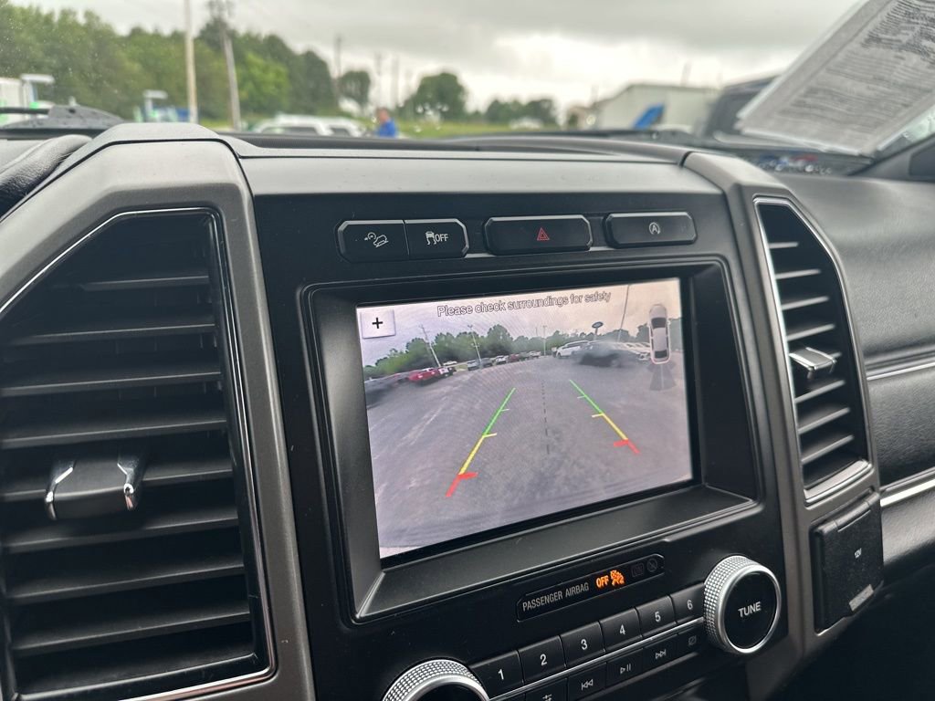 Used 2018 Ford Expedition Max XLT w/ Equipment Group 202A AWD/4WD image 28