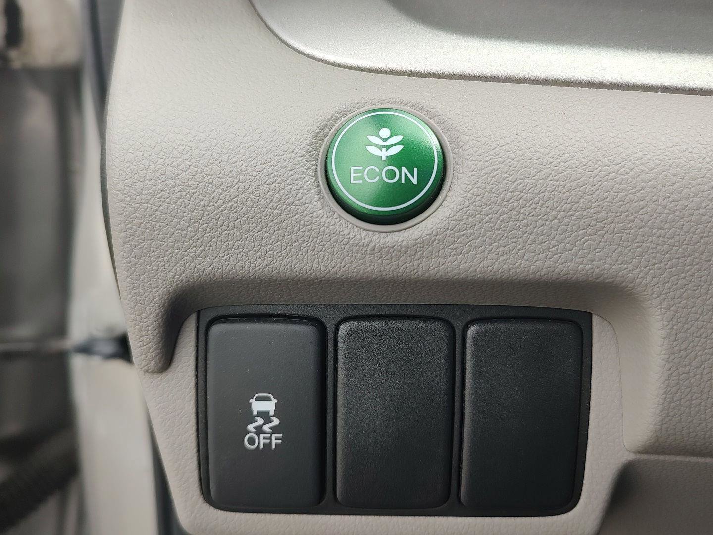 Used 2013 Honda CR-V LX image 16