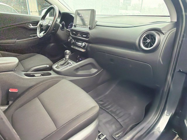 Used 2022 Hyundai Kona SEL w/ Convenience Package AWD/4WD image 9