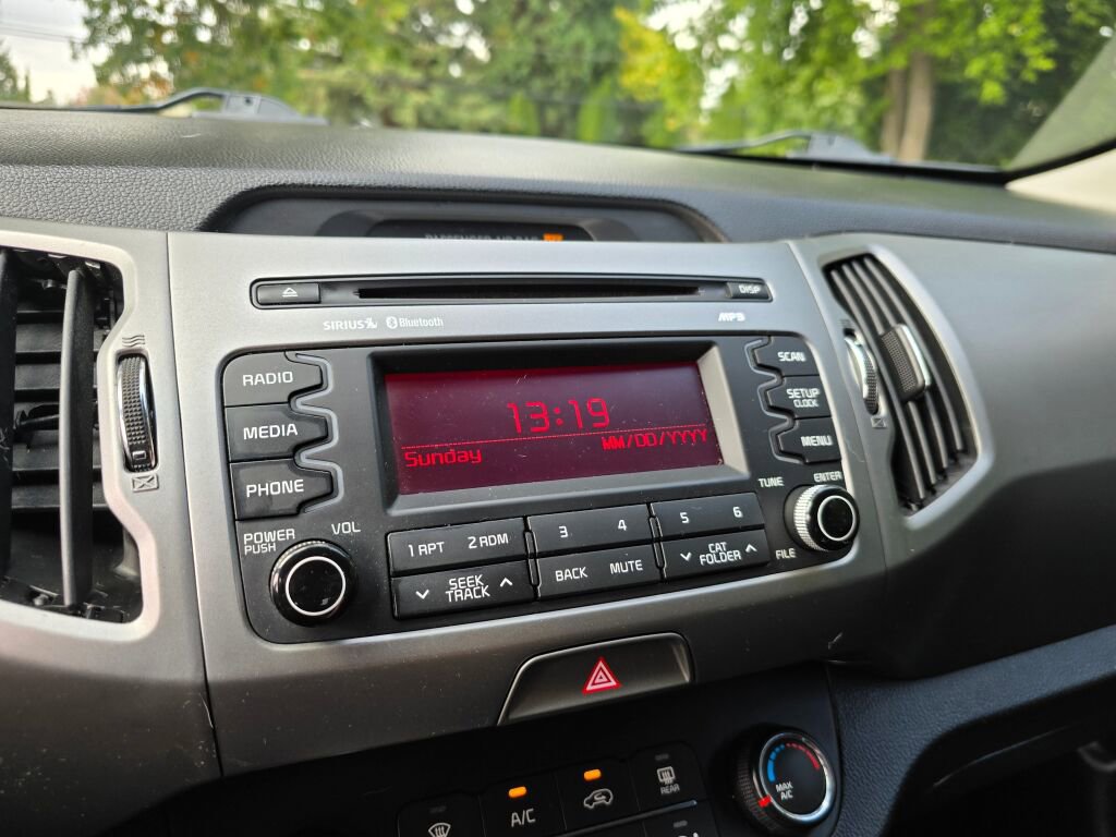 Used 2014 Kia Sportage LX image 26