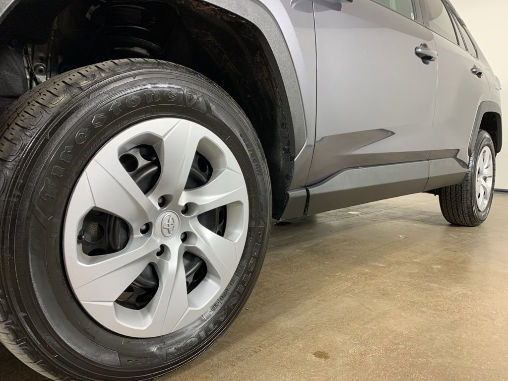Used 2024 Toyota RAV4 LE image 2
