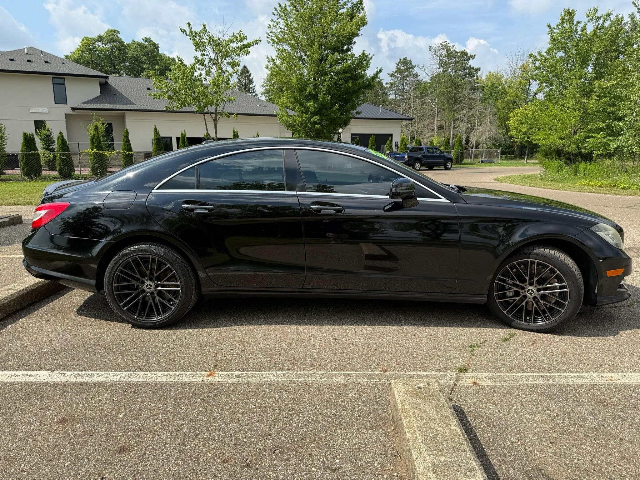 Used 2013 Mercedes-Benz CLS 550 4MATIC image 4