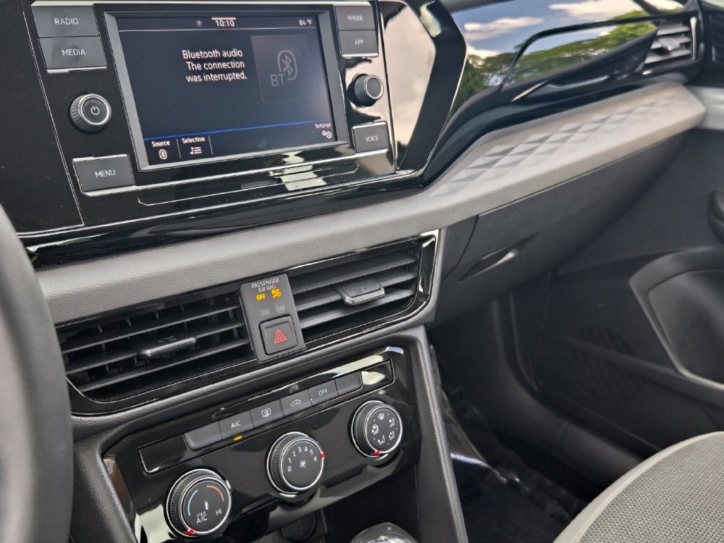 Certified 2023 Volkswagen Taos S FWD image 20