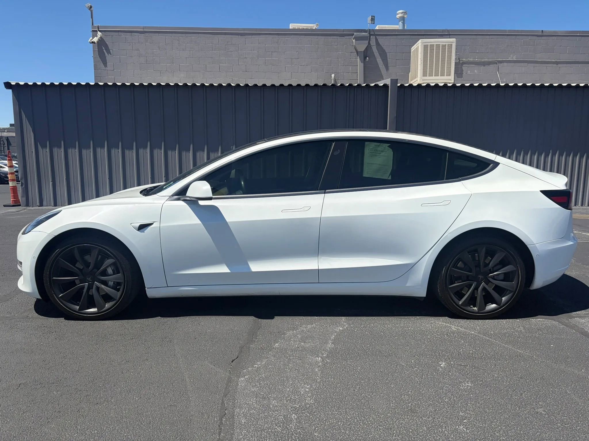 Used 2019 Tesla Model 3 Long Range AWD/4WD image 3