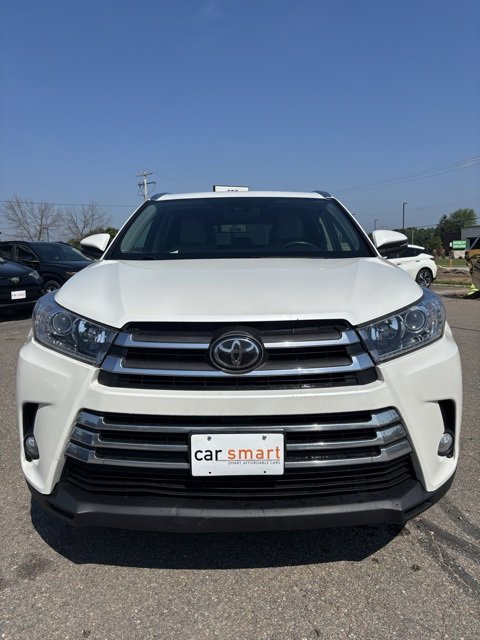 Used 2017 Toyota Highlander Limited image 2