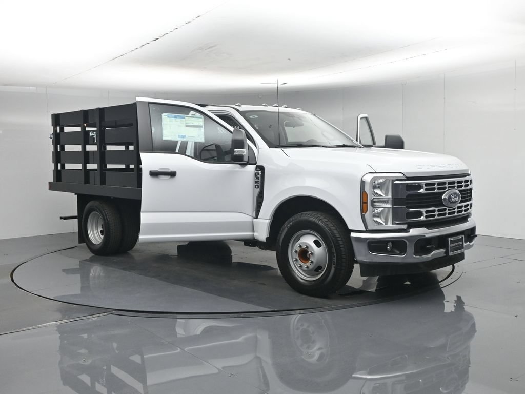 New 2026 Ford F350 XL w/ XL Chrome Package RWD image 26