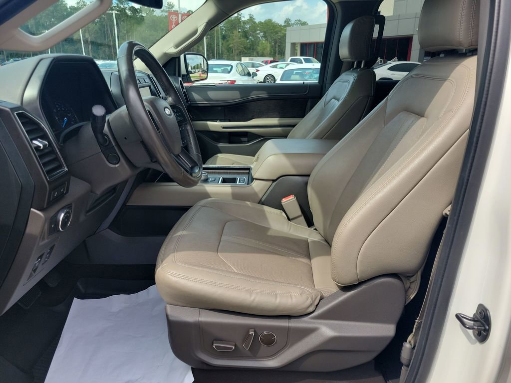 Used 2020 Ford Expedition Max Limited w/ Equipment Group 302A RWD image 16