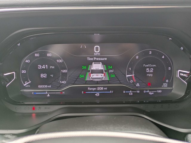 Used 2024 GMC Yukon Denali RWD image 31
