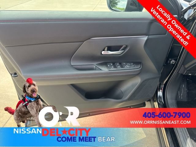 New 2025 Nissan Kicks SR FWD image 15