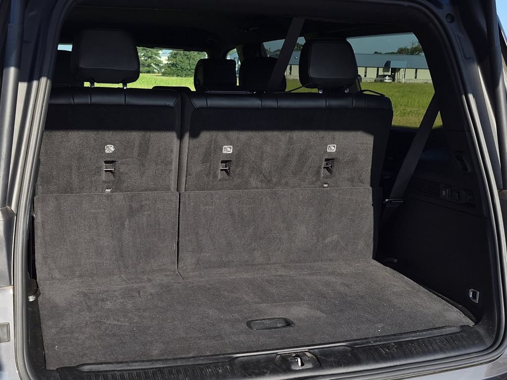 Used 2024 Jeep Wagoneer Series II w/ Flexible Seating Group AWD/4WD image 8