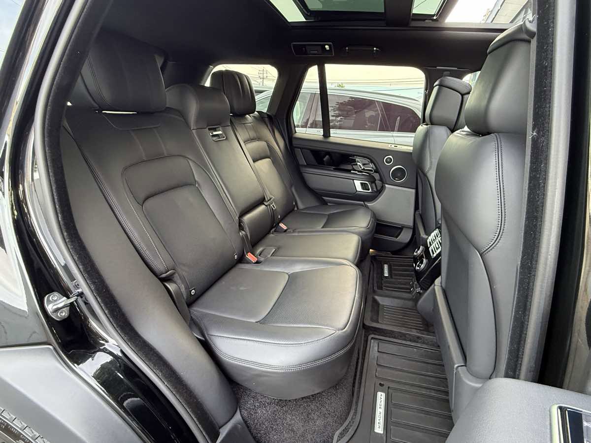 Used 2021 Land Rover Range Rover Westminster Edition image 10
