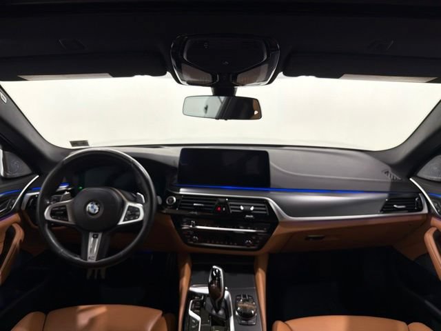 Used 2021 BMW M550i xDrive w/ Executive Package AWD/4WD image 29