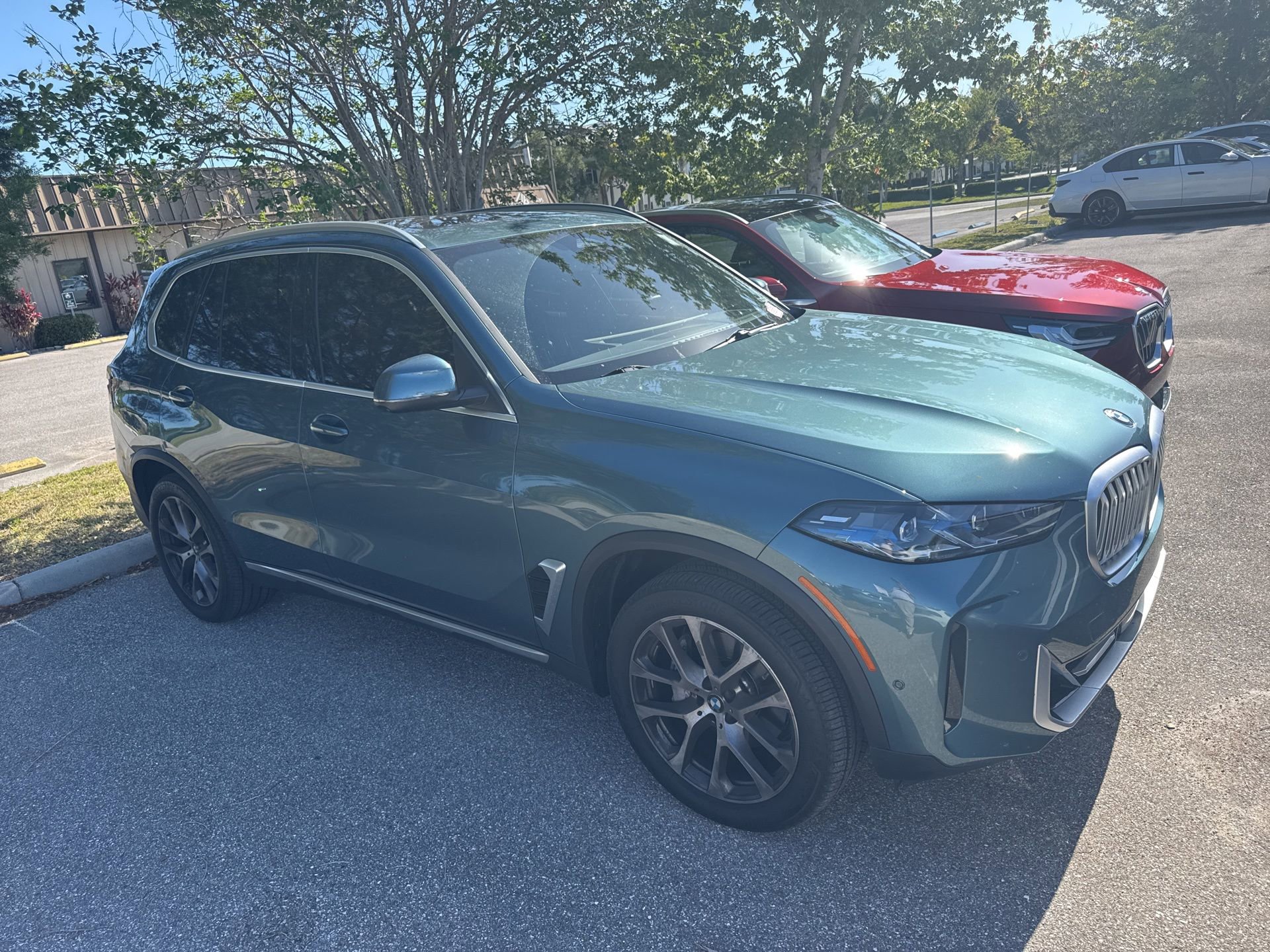 Used 2025 BMW X5 sDrive40i w/ Premium Package RWD image 1