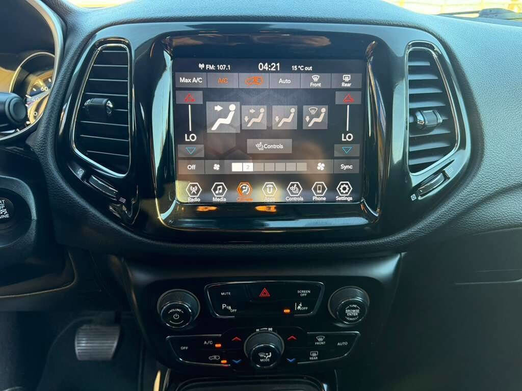 Used 2021 Jeep Compass Limited image 11