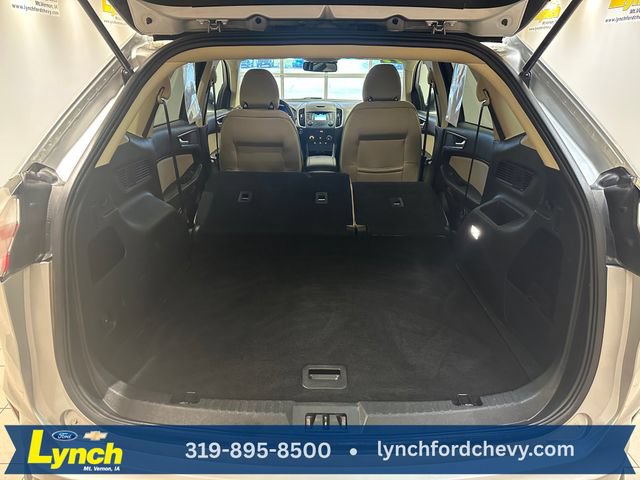 Used 2019 Ford Edge SE AWD/4WD image 17