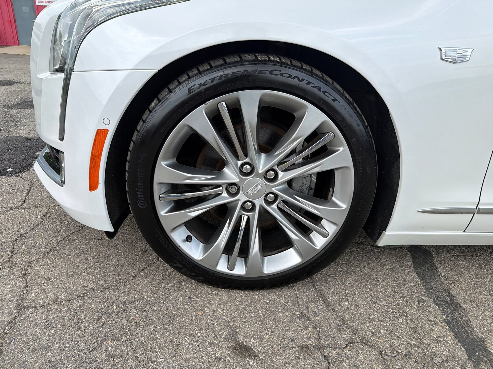 Used 2018 Cadillac CT6 Platinum AWD/4WD image 31
