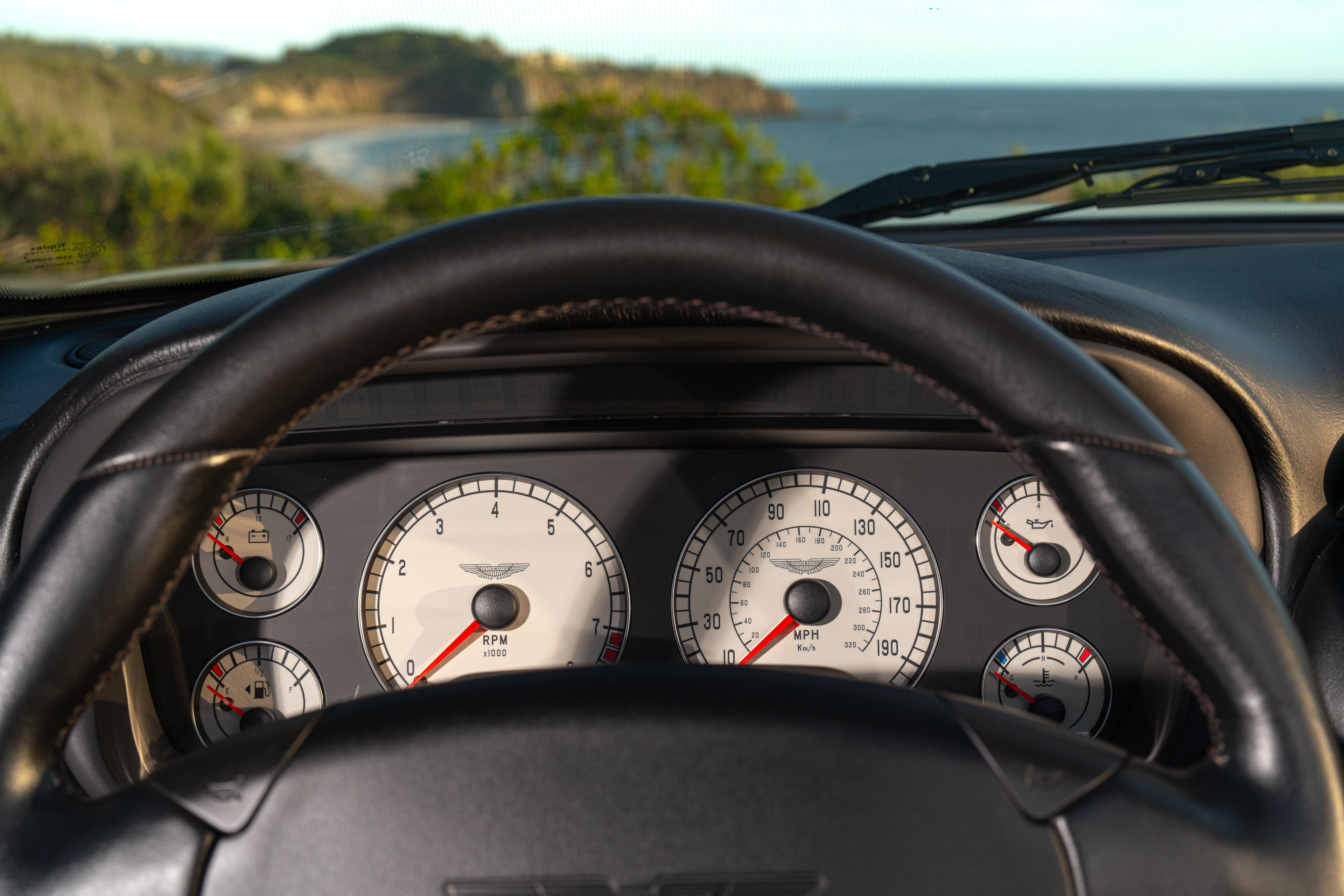 Used 2003 Aston Martin DB7 Vantage RWD image 14