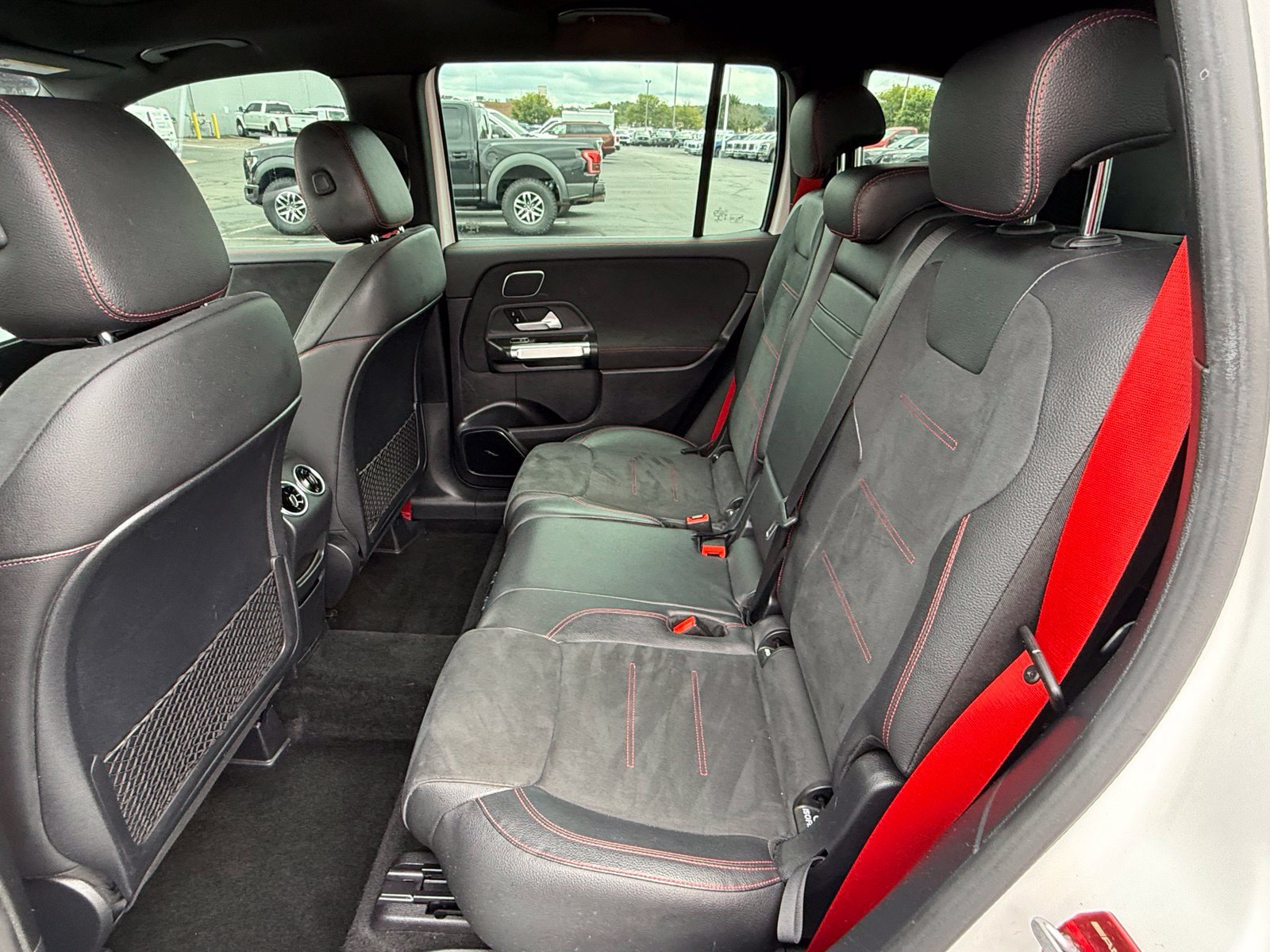 Used 2021 Mercedes-Benz GLB 35 AMG 4MATIC image 16