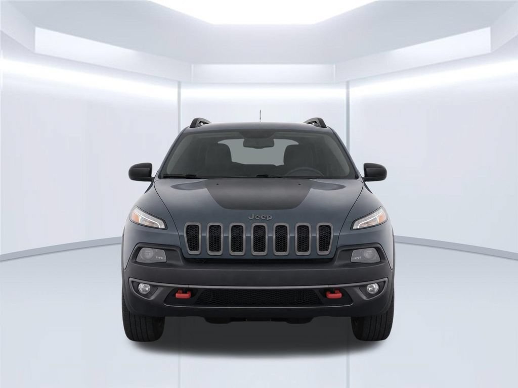 Used 2014 Jeep Cherokee Trailhawk w/ Leather Interior Group AWD/4WD image 6