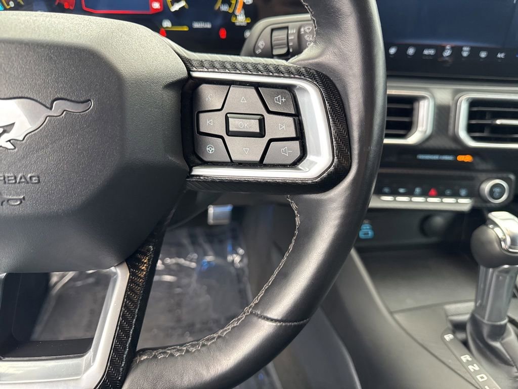 Used 2025 Ford Mustang Premium RWD image 25