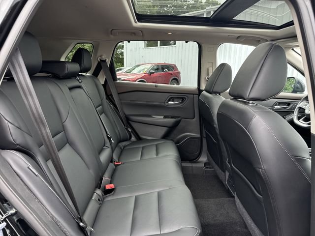 Used 2022 Nissan Rogue SL w/ SL Premium Package image 33