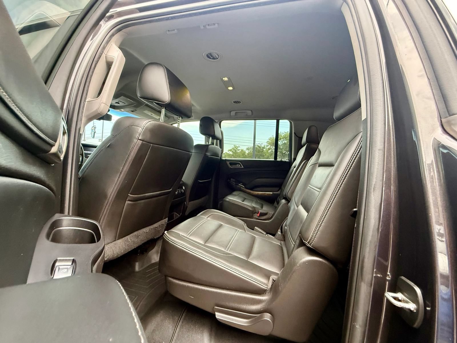 Used 2017 GMC Yukon XL Denali AWD/4WD image 7