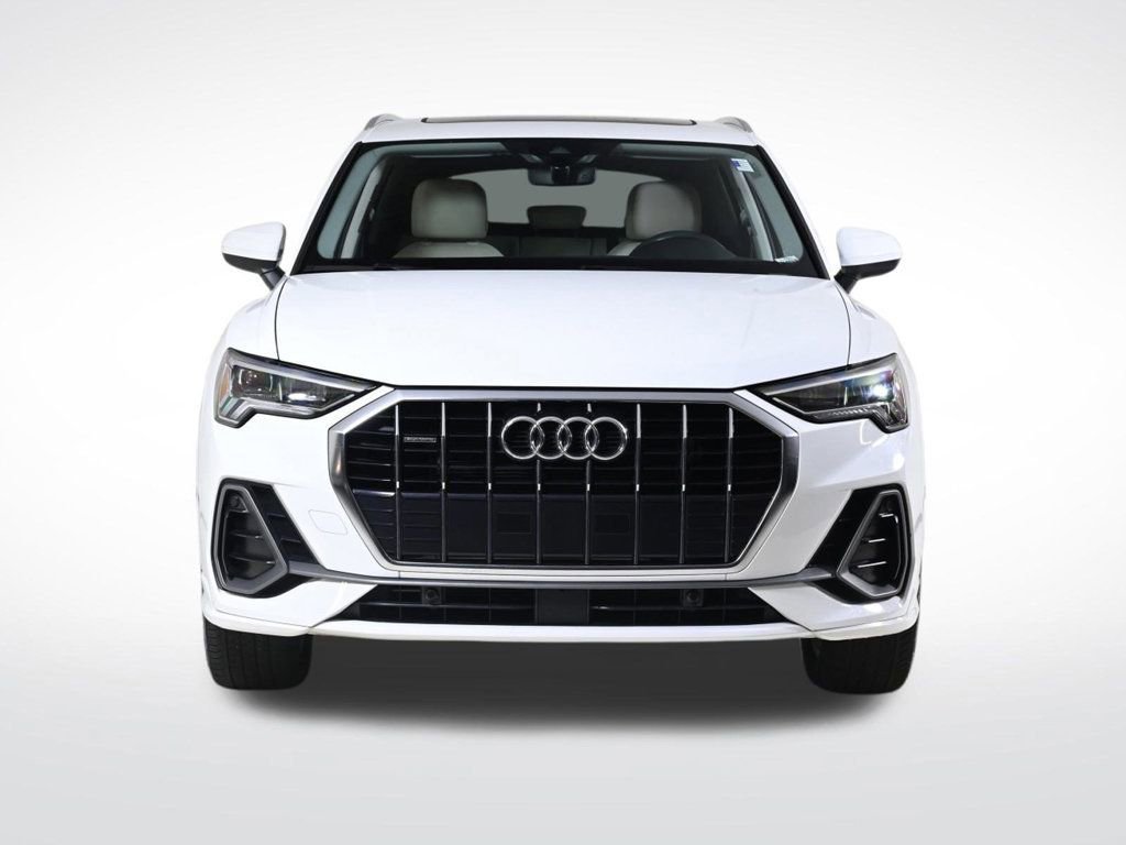 Certified 2023 Audi Q3 2.0T Premium w/ Convenience Package image 8