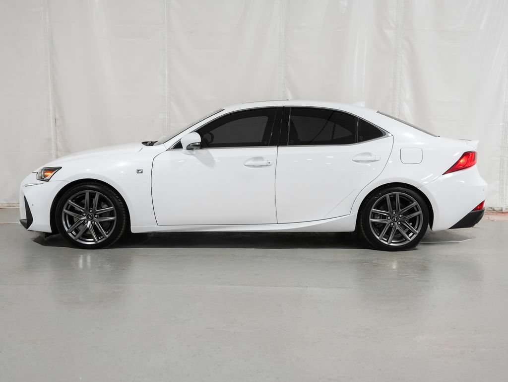 Used 2018 Lexus IS 350 F Sport RWD image 2