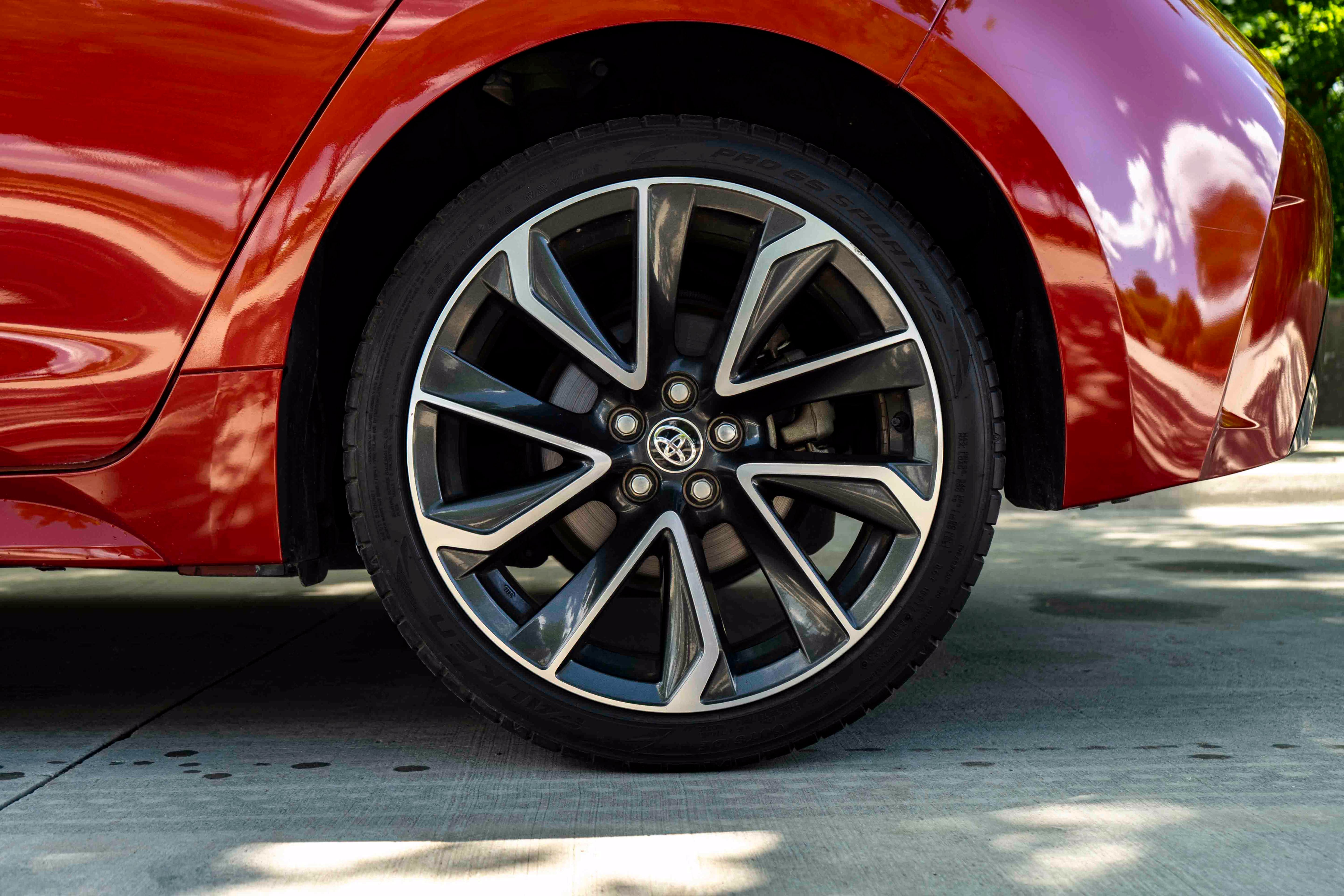 Used 2020 Toyota Corolla XSE FWD image 15