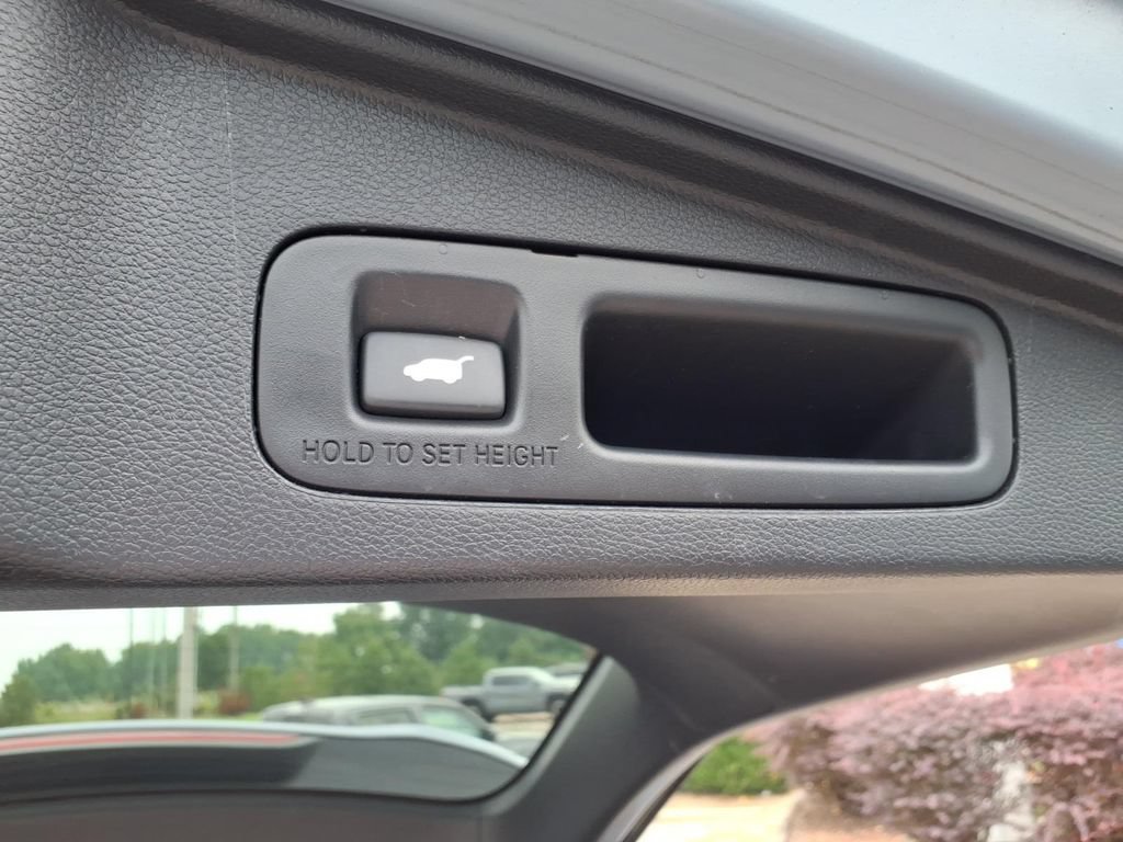 Used 2020 Honda CR-V Touring image 26