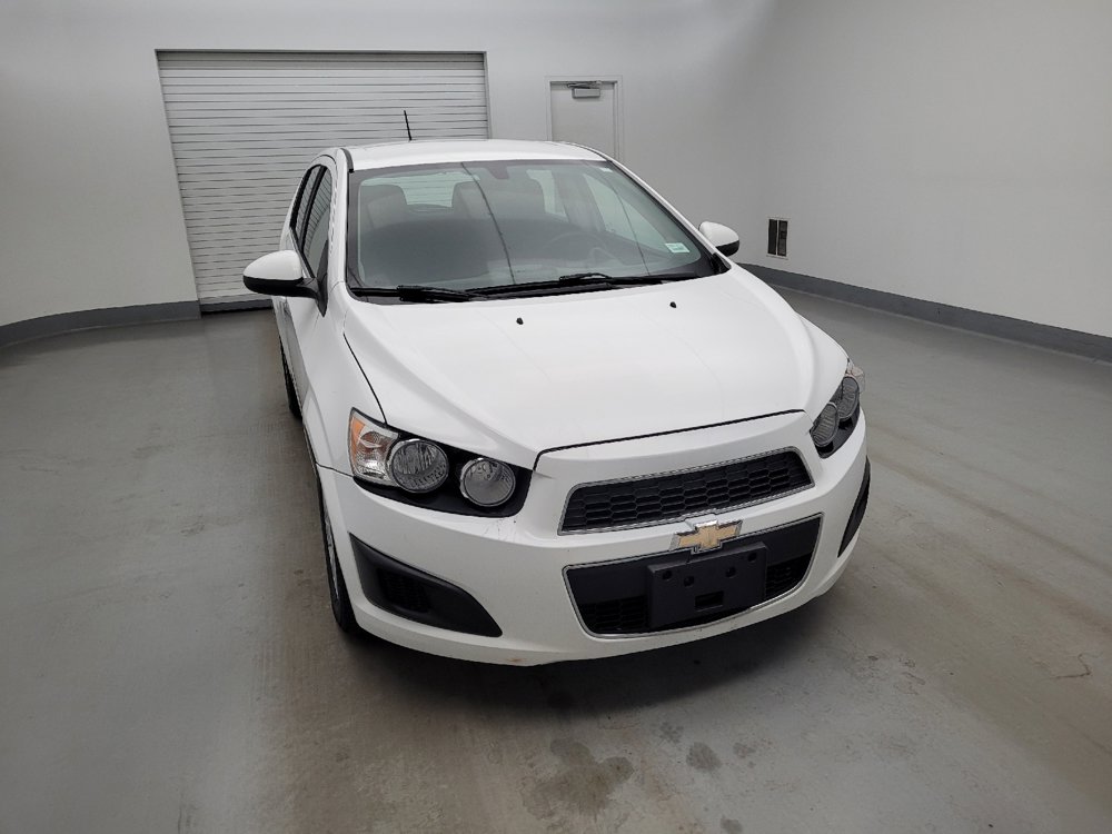 Used 2016 Chevrolet Sonic LT FWD image 14