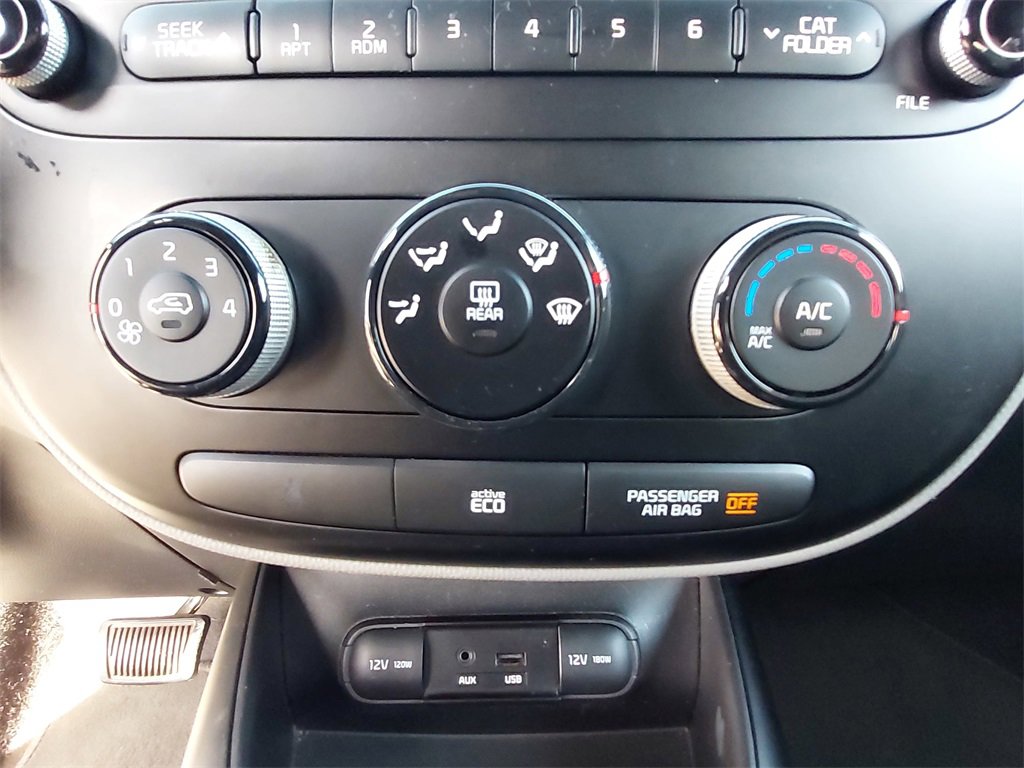 Used 2014 Kia Soul Base image 17