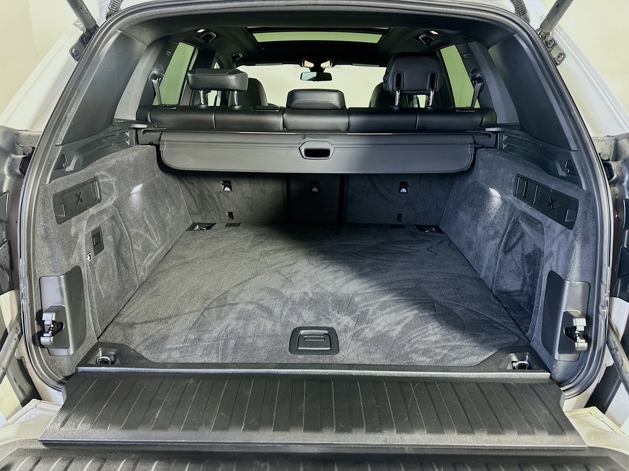 Used 2023 BMW X5 xDrive40i w/ Climate Comfort Package AWD/4WD image 31