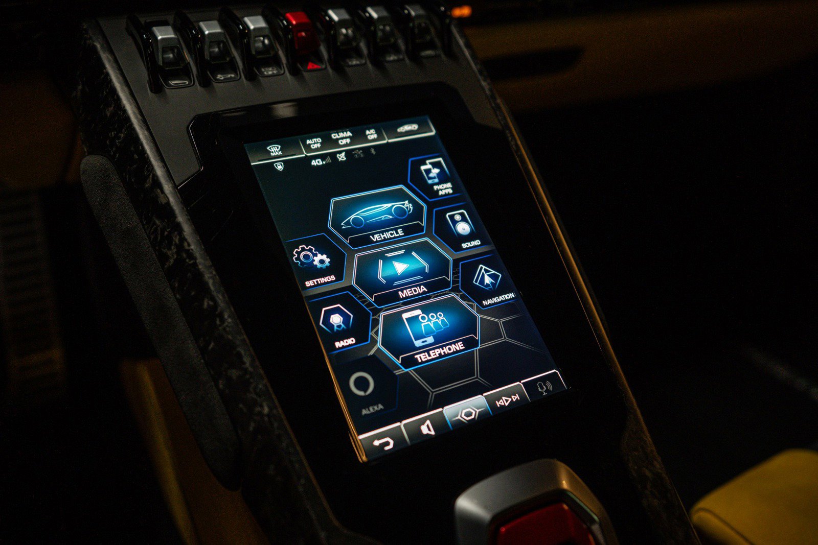 Used 2022 Lamborghini Huracan EVO image 29